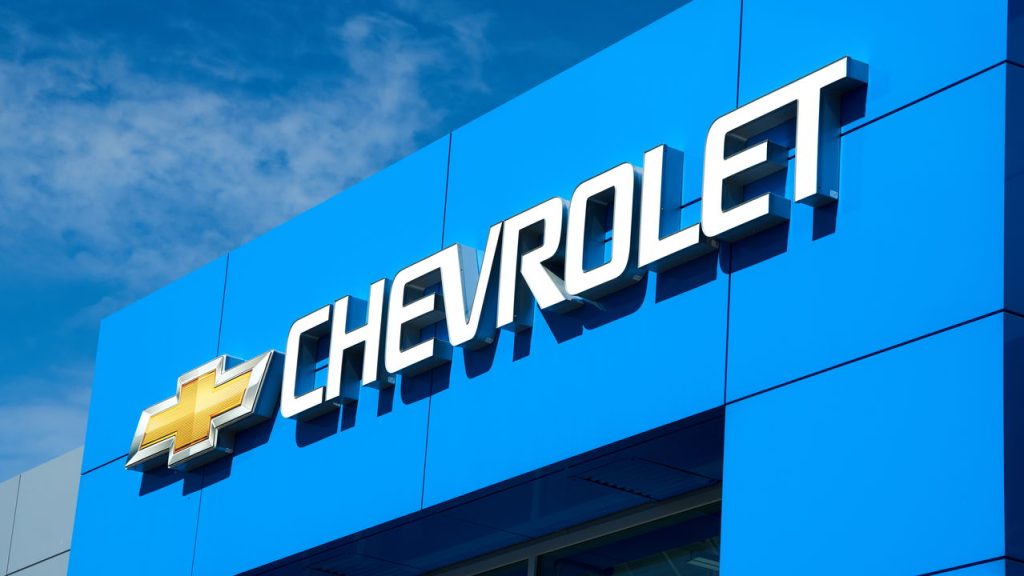 esse-suv-eletrico-compacto-esta-conquistando-os-brasileiros-em-2025