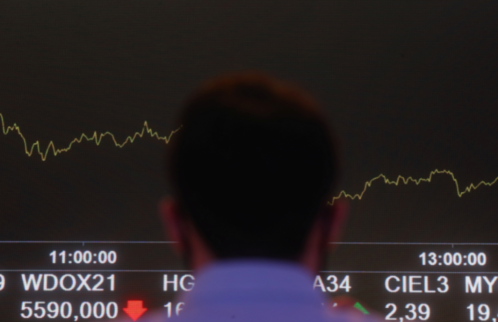 ibovespa-ignora-queda-em-ny-e-sobe-para-142-mil-pontos-com-acoes-de-1a-linha
