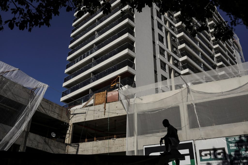 bom-para-quem?-credito-imobiliario-deve-aquecer-mercado,-mas-apertar-caixa-dos-bancos