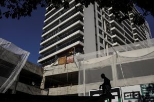 bom-para-quem?-credito-imobiliario-deve-aquecer-mercado,-mas-apertar-caixa-dos-bancos