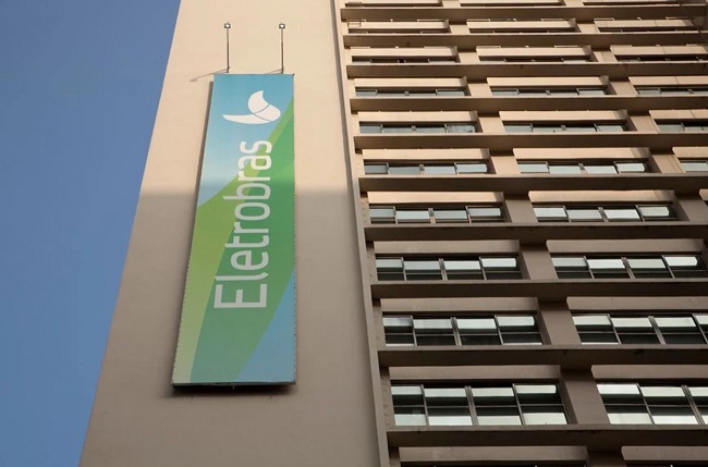 eletrobras-vende-“ultimo-grande-risco”-para-tese-de-investimentos-e-acoes-sobem