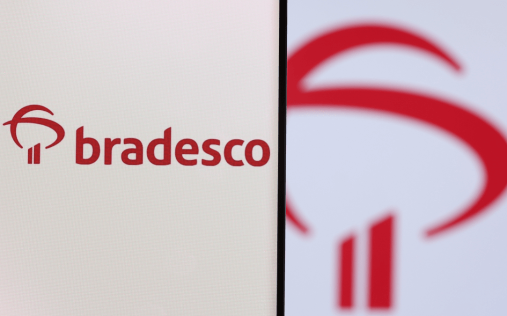 ceo-do-bradesco-afirma-estar-um-“pouquinho-mais-otimista”-para-2026