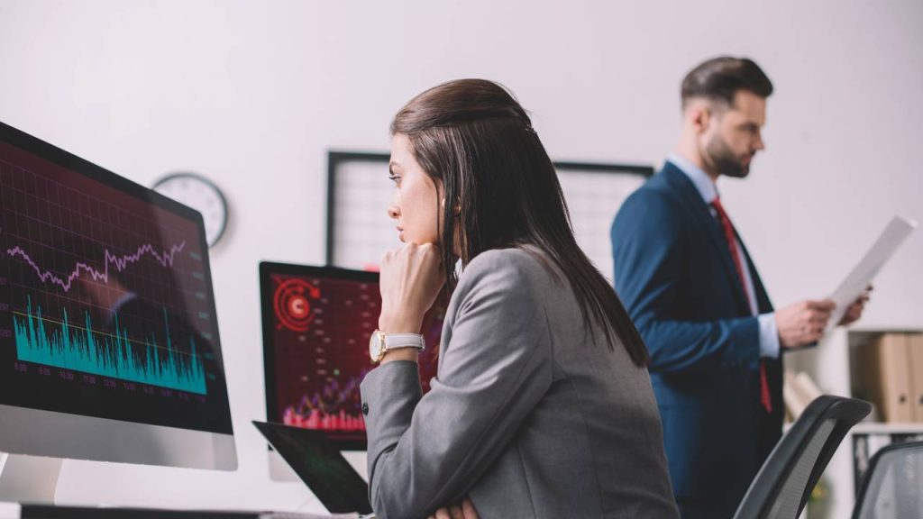 carreira-em-alta-paga-ate-r$-5-mil-para-jovens-sem-faculdade
