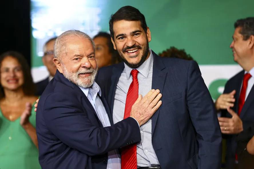 lula-rebate-crise-no-senado-e-reforca-apoio-a-jorge-messias-para-o-stf