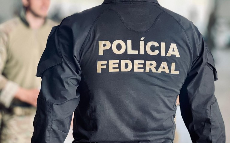 pf-e-fbi-desarticulam-grupo-hacker-que-atacou-dados-do-exercito,-dataprev-e-serpro