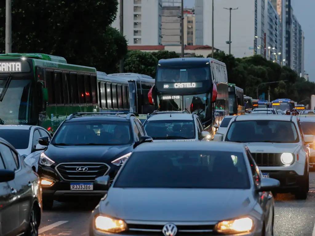 ipva-2026-no-rio-de-janeiro:-confira-calendario,-regras,-aliquotas-e-como-pagar