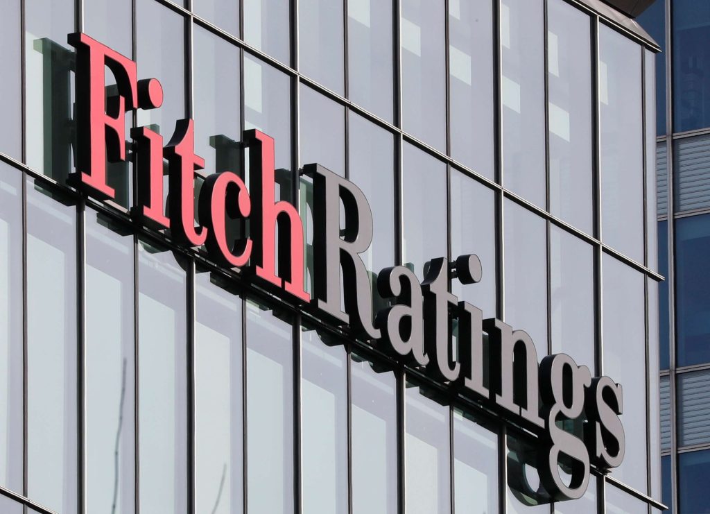 fitch-eleva-projecao-para-pib-global-e-dos-eua,-citando-aumento-de-investimento-em-ia