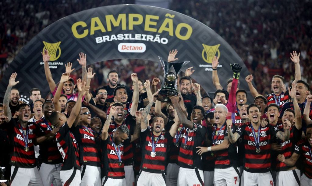 flamengo-derrota-o-ceara-e-comemora-o-titulo-do-campeonato-brasileiro-de-2025